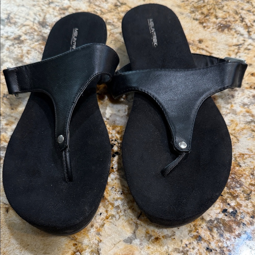Stylish Black Sandals